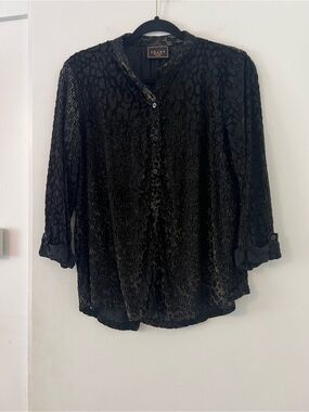 Amana Black Button-Down Blouse with Subtle Metallic Threads size XL